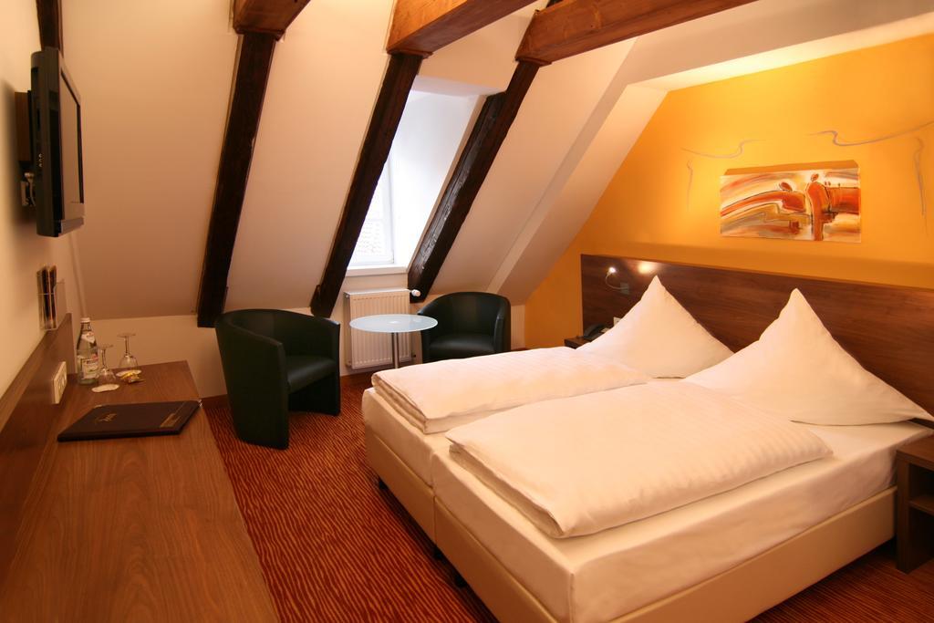 Altstadthotel Arch Regensburg Eksteriør bilde